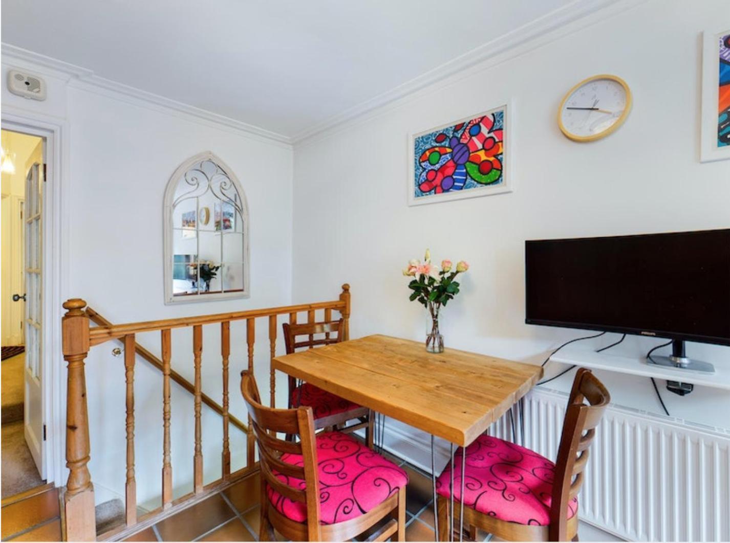 The Clapham Apartment With Private Patio London Eksteriør bilde