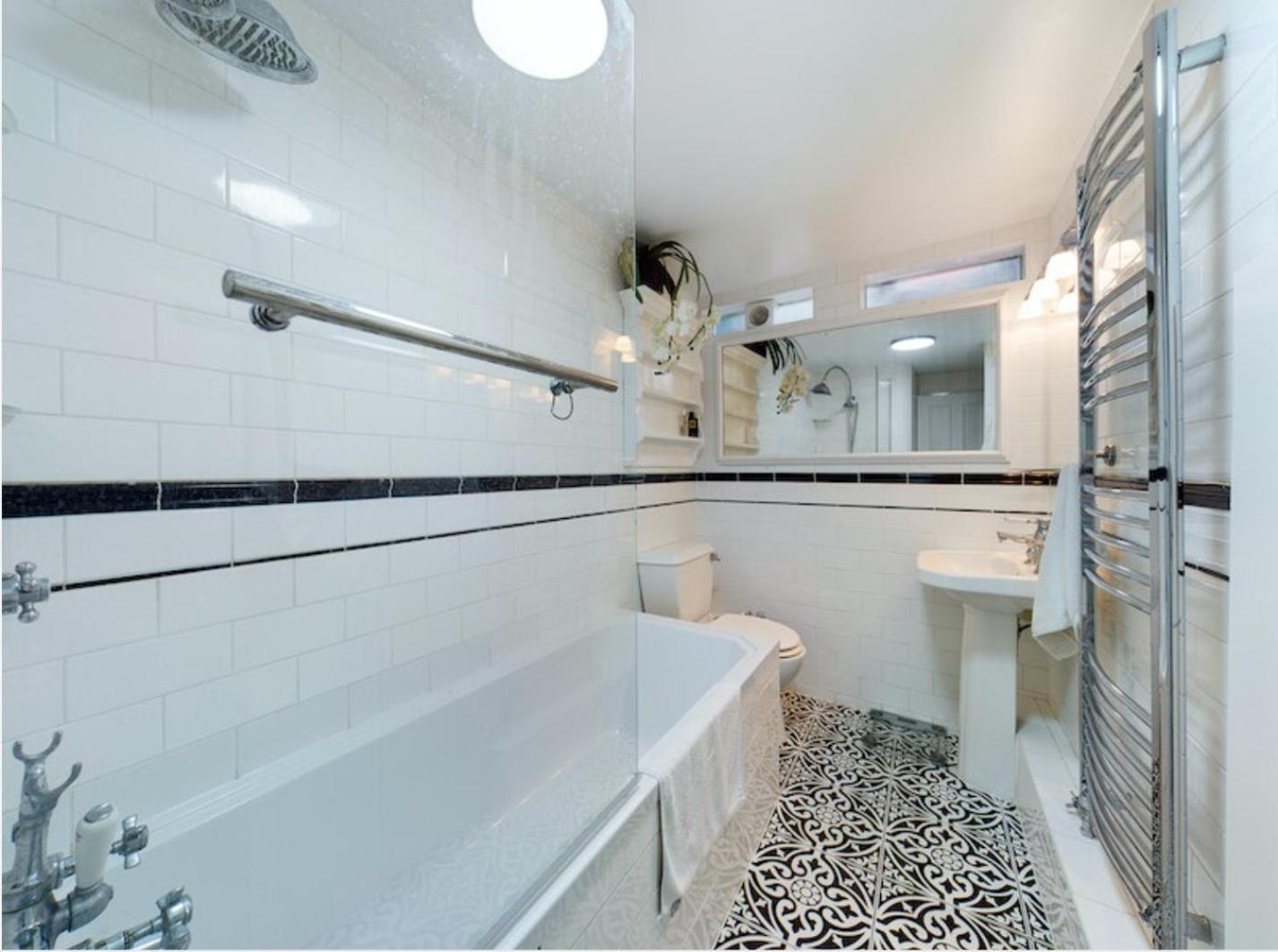 The Clapham Apartment With Private Patio London Eksteriør bilde